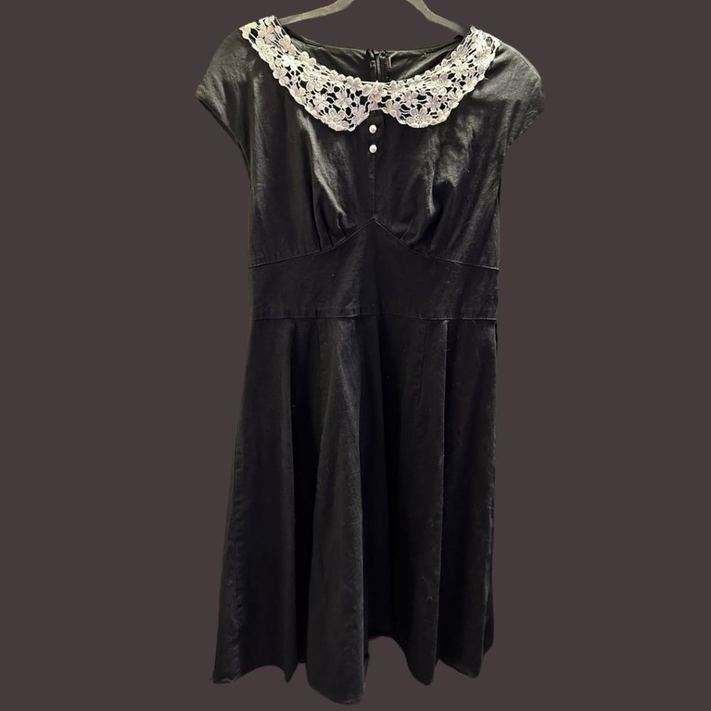 Lace Collar Black A-Line Dress Lolita with Buttons